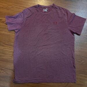 Under Armour T shirt